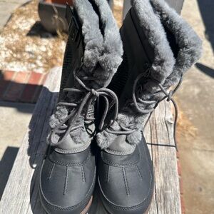 Rock & Candy Gray Winter Boots